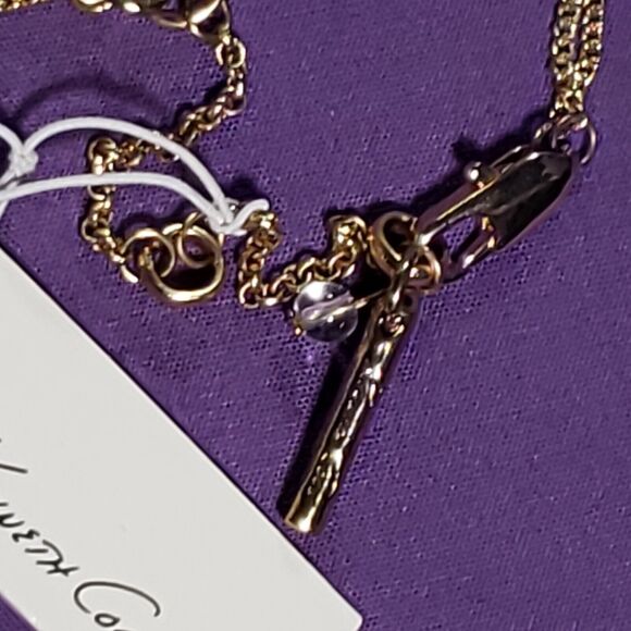 Kenneth Cole Signed Open Teardrop Necklace & Earrings Set Gold Tone, with tags - Picture 3 of 13